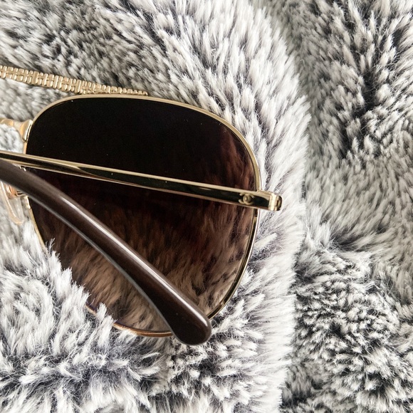 Chanel Aviator Metallic Pilot Sunglasses - Picture 4 of 6